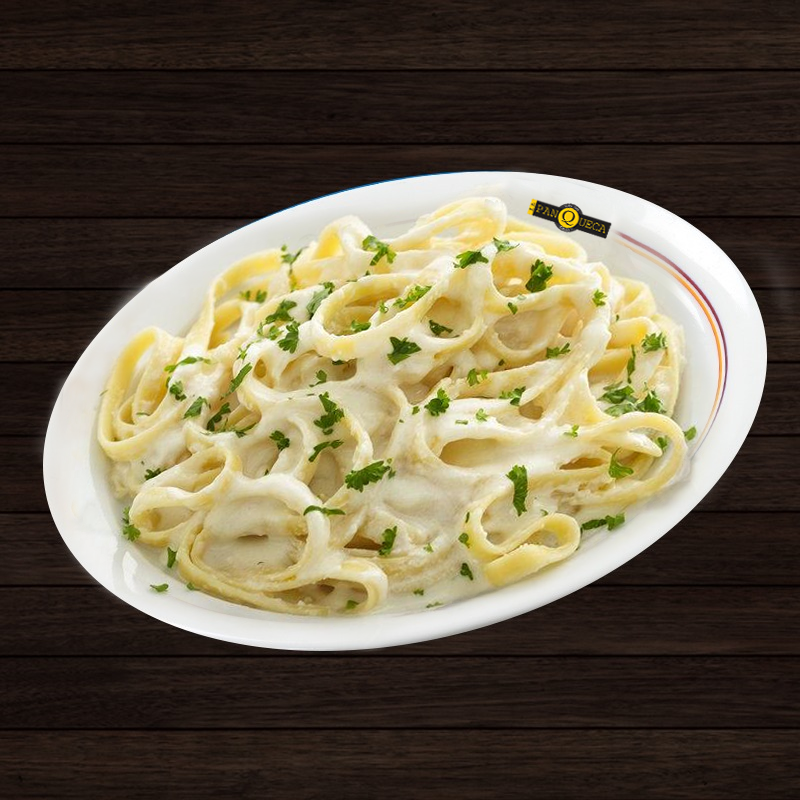 Fettucine Ao molho