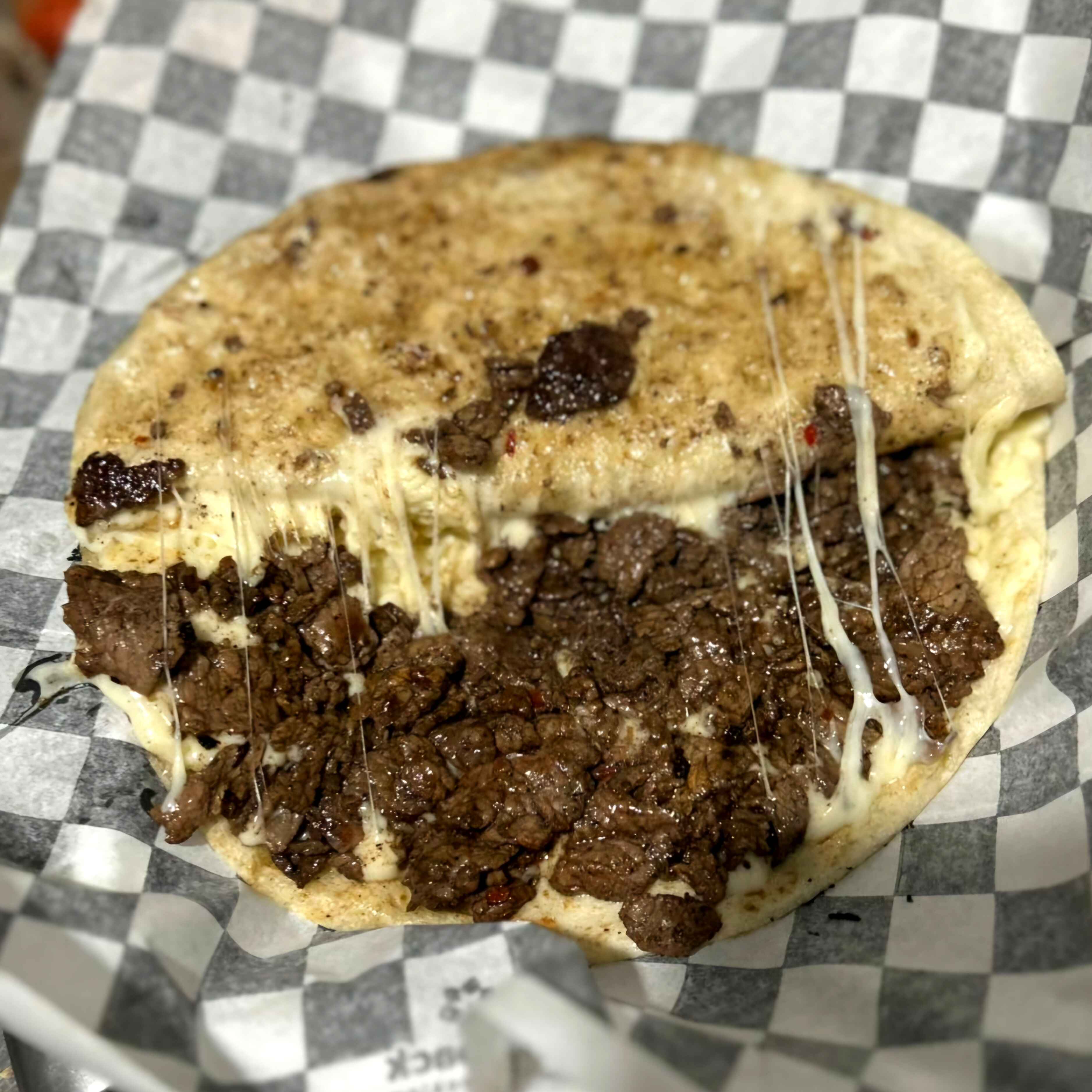 Quesadilla con Guisado