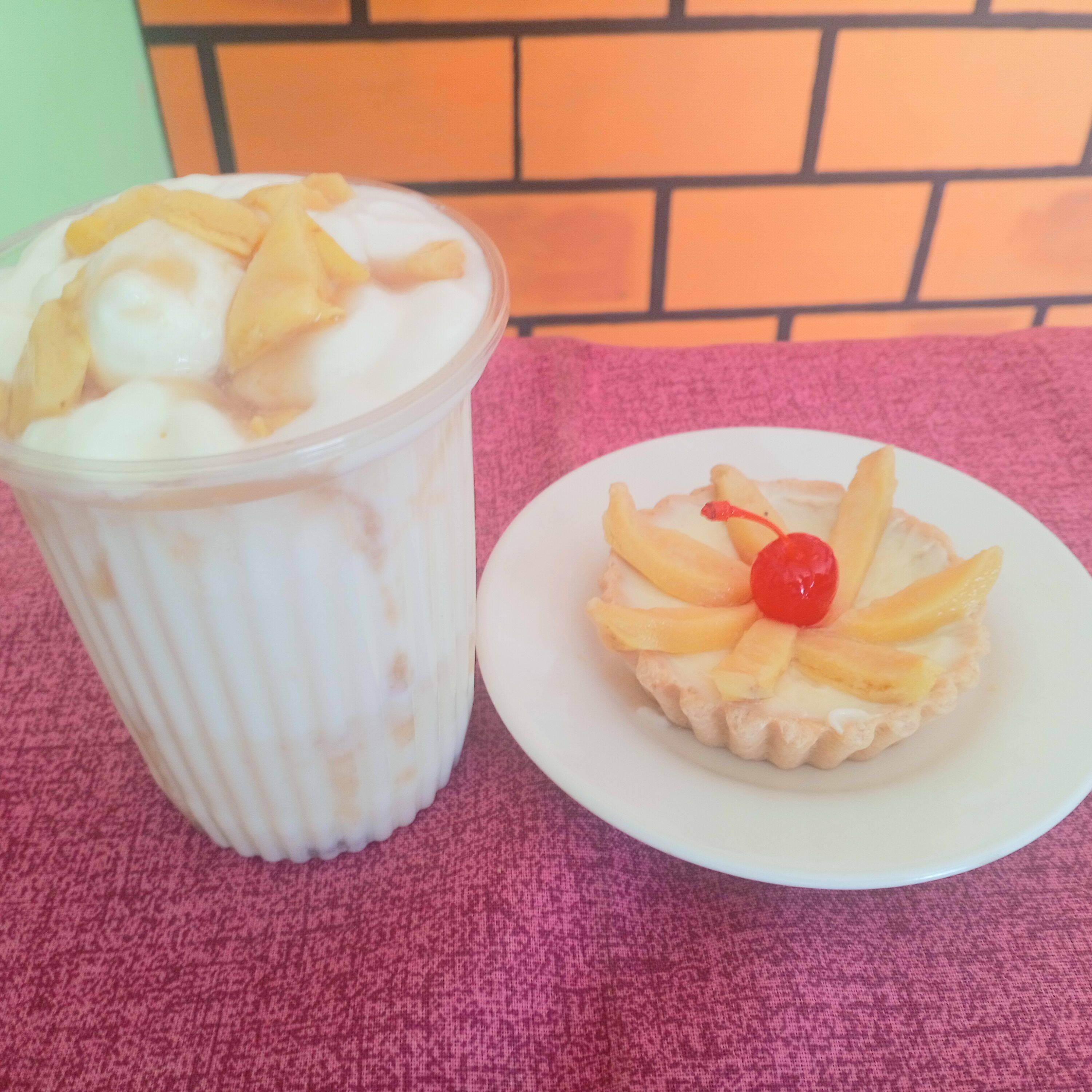 Frappé y Tarta de Guayaba