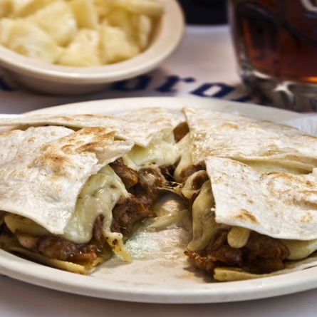 Gringa de Pollo Empanizado