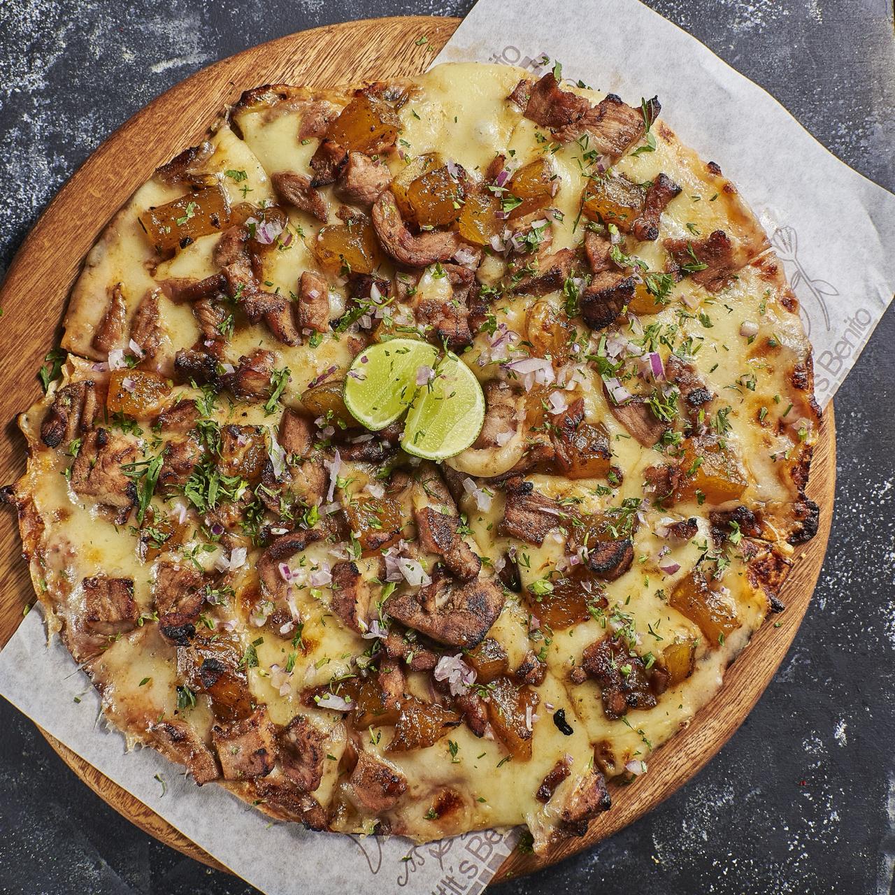 Combo: Pizza cerdo al Pastor + Coca Cola sin Azúcar 250ml 20% OF