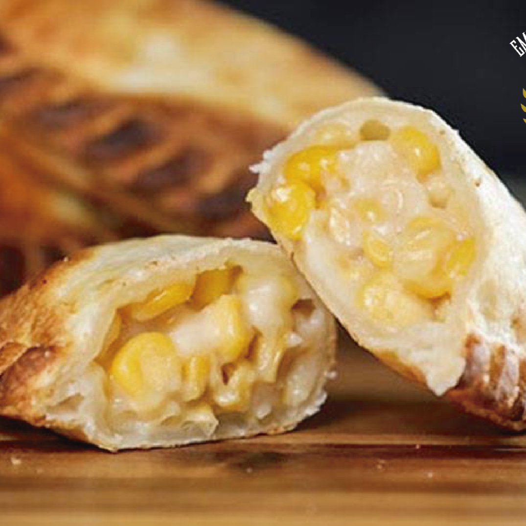 Empanada Elote con Queso