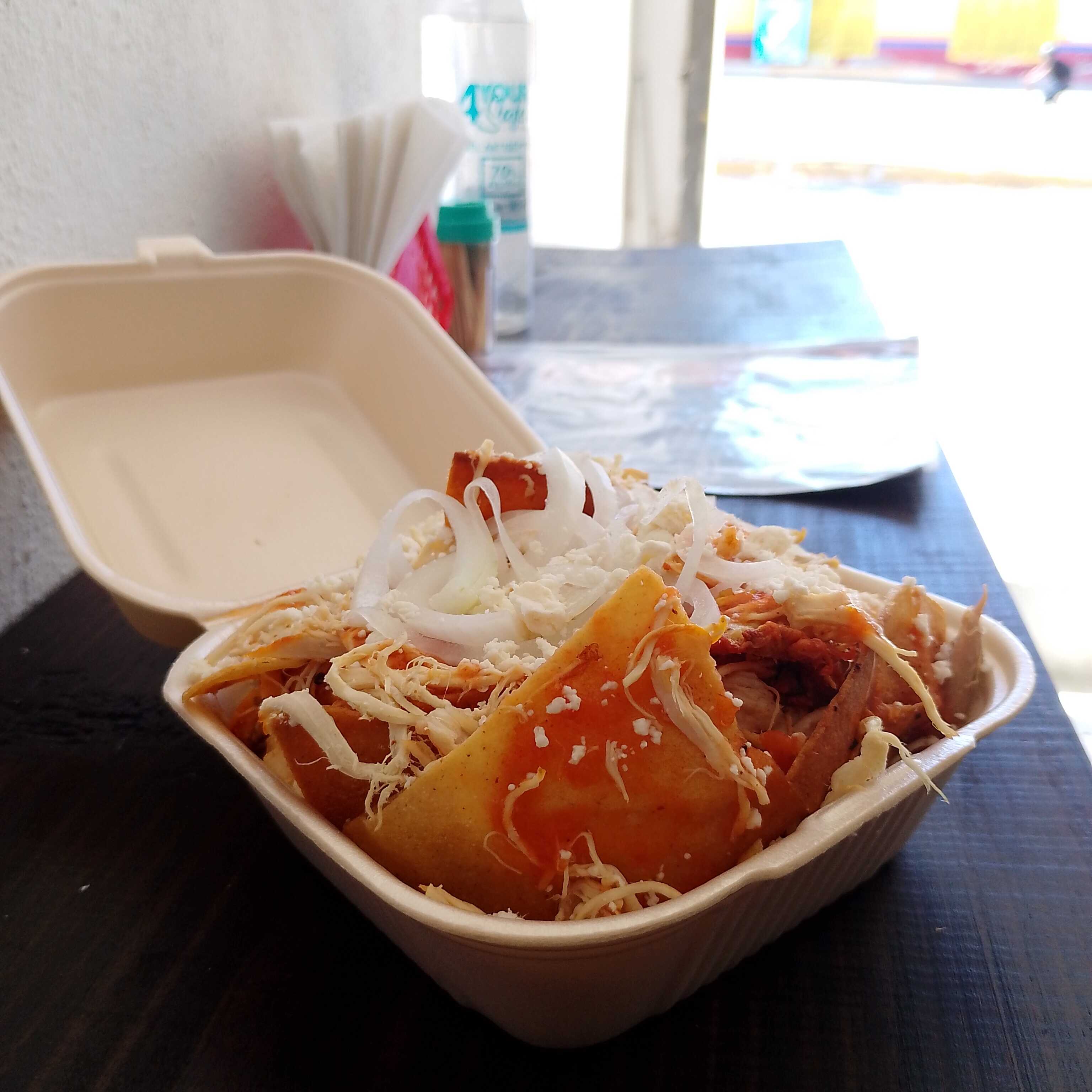 Chilaquiles Rojos