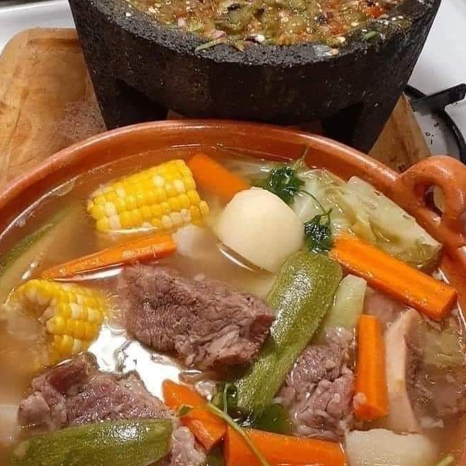 Caldo de Res