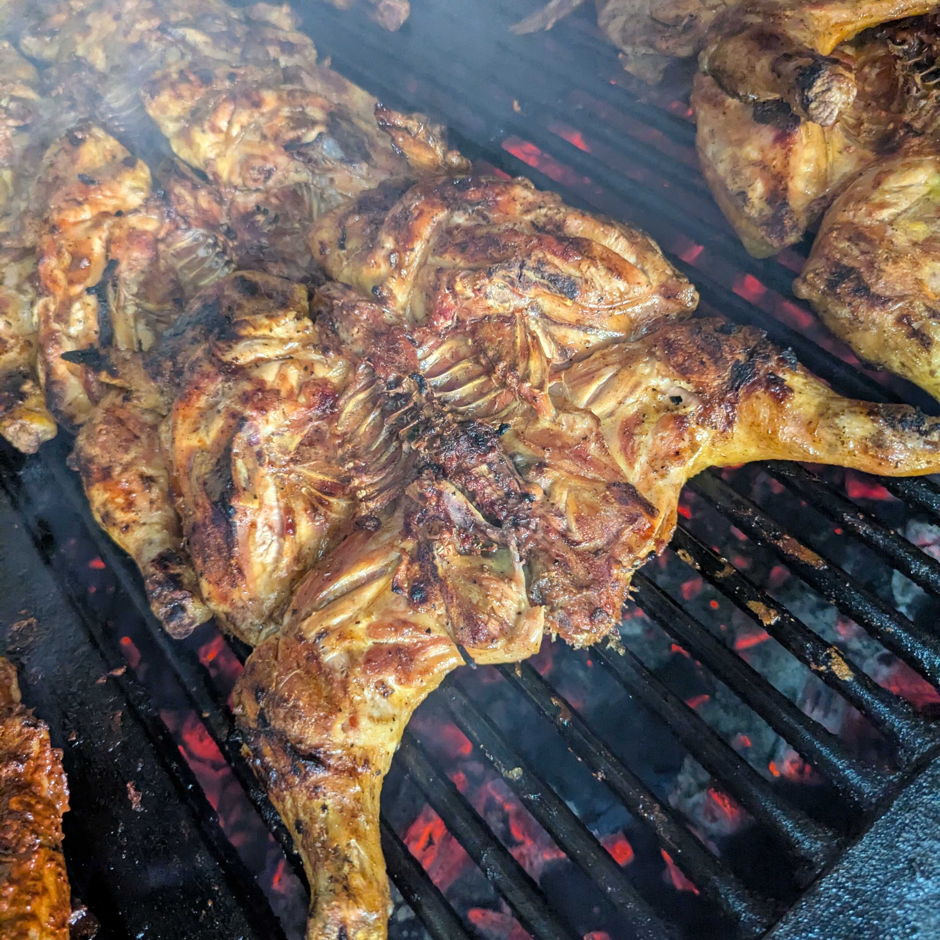 PAQUETE 4 2 pollos + coca cola 2 lt