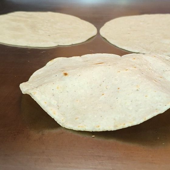 1/2 docena de tortillas hechas a mano