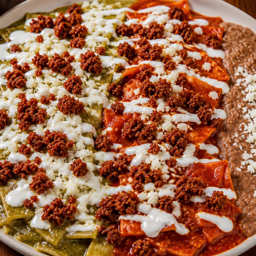 Chilaquiles Divorciados de Longaniza