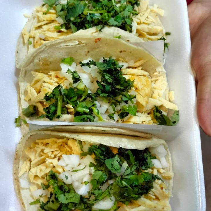Taco de Pechuga Asada 80 Gris.