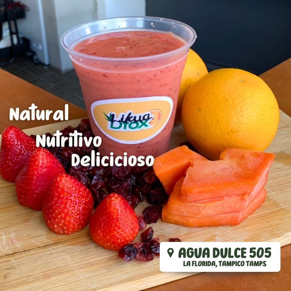 Panini americano + jugo de naranja y zanahoria