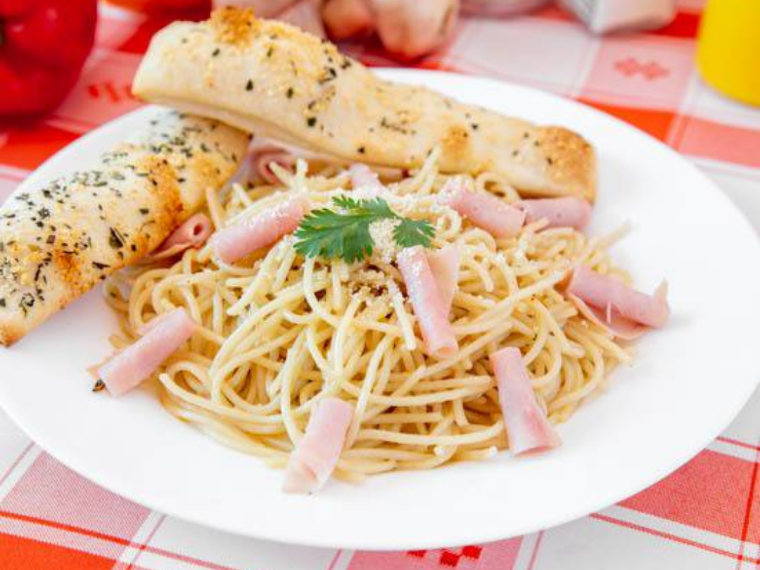 Spaguetti al Burro