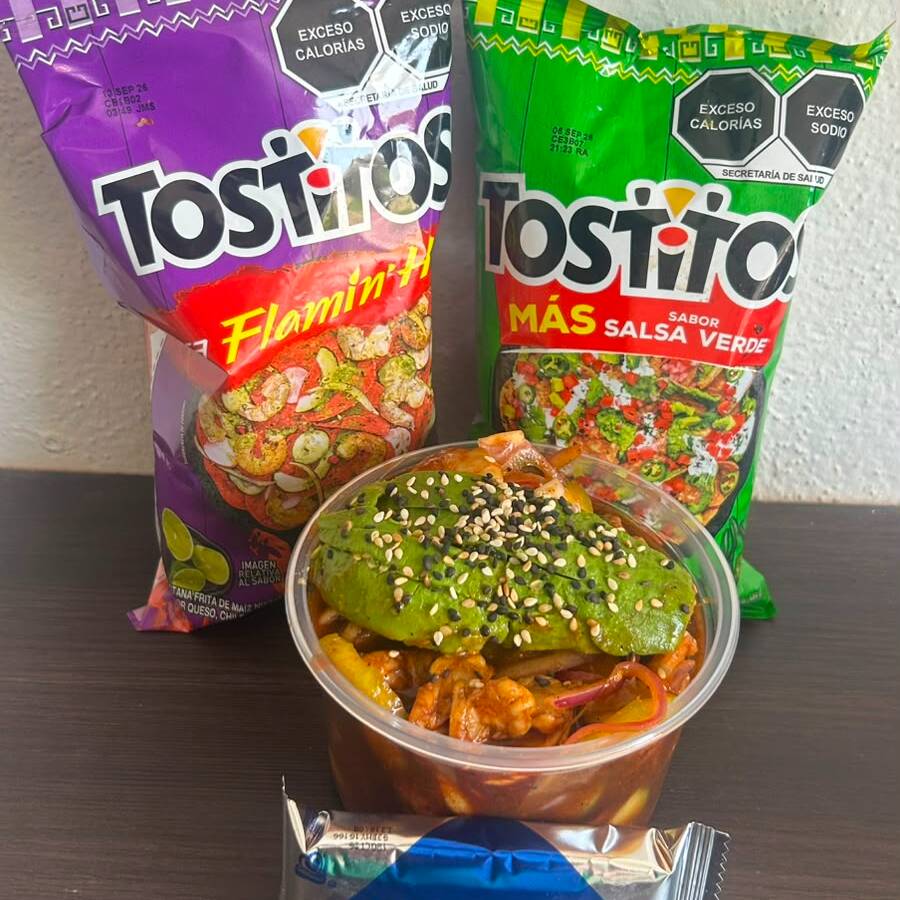 Medio litro de aguachile negro
