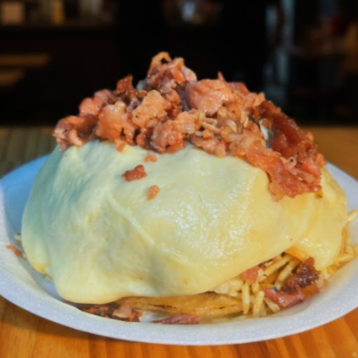 Arepa con Queso y Tocineta