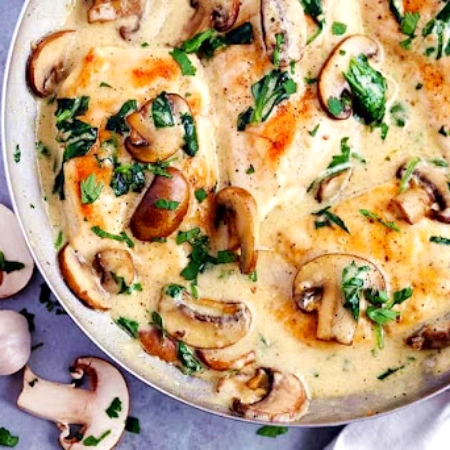 Pollo en Crema de Champiñon