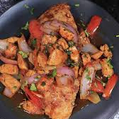TACU TACU CON SALTADO DE POLLO