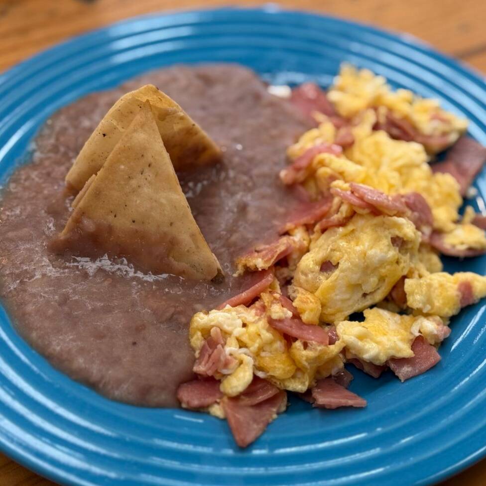 Huevito con Jamón