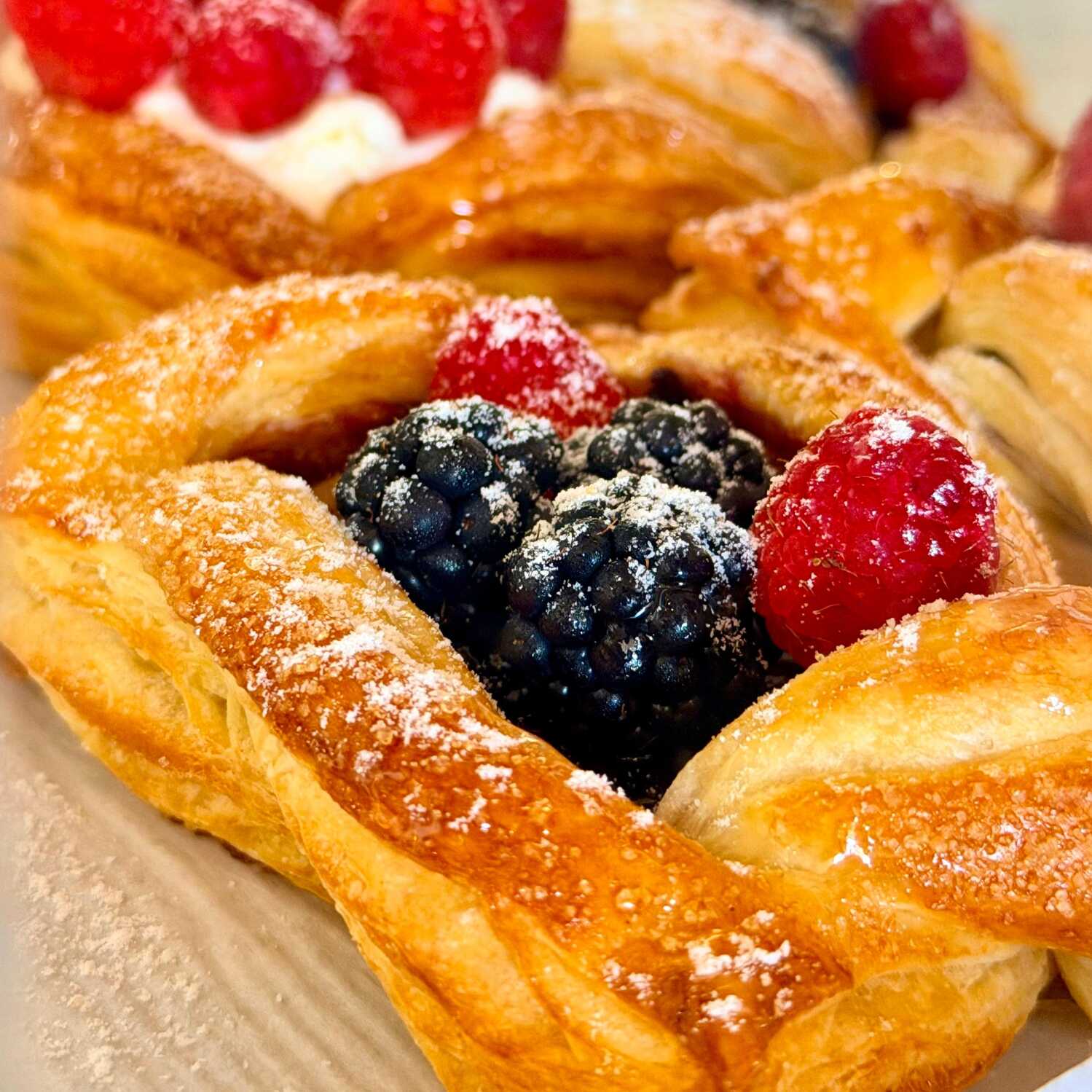 Danish Frutos Rojos