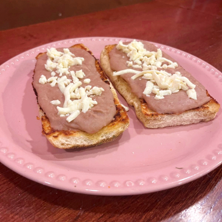 Molletes Y Coca Cola 600 ML