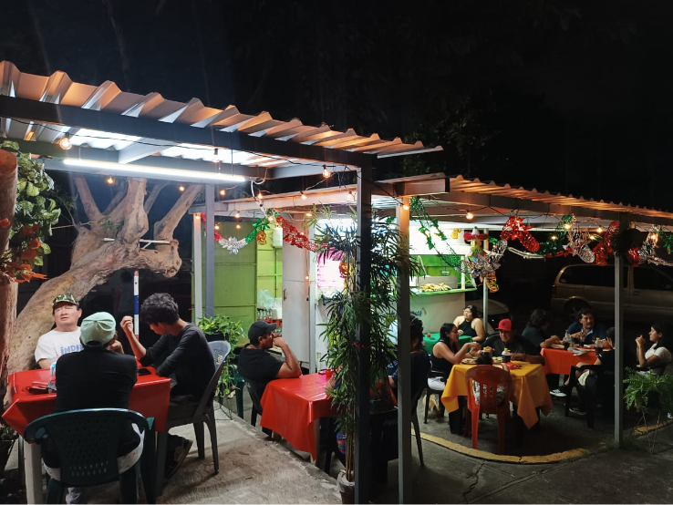 ANTOJITOS "LA CUÁTA"