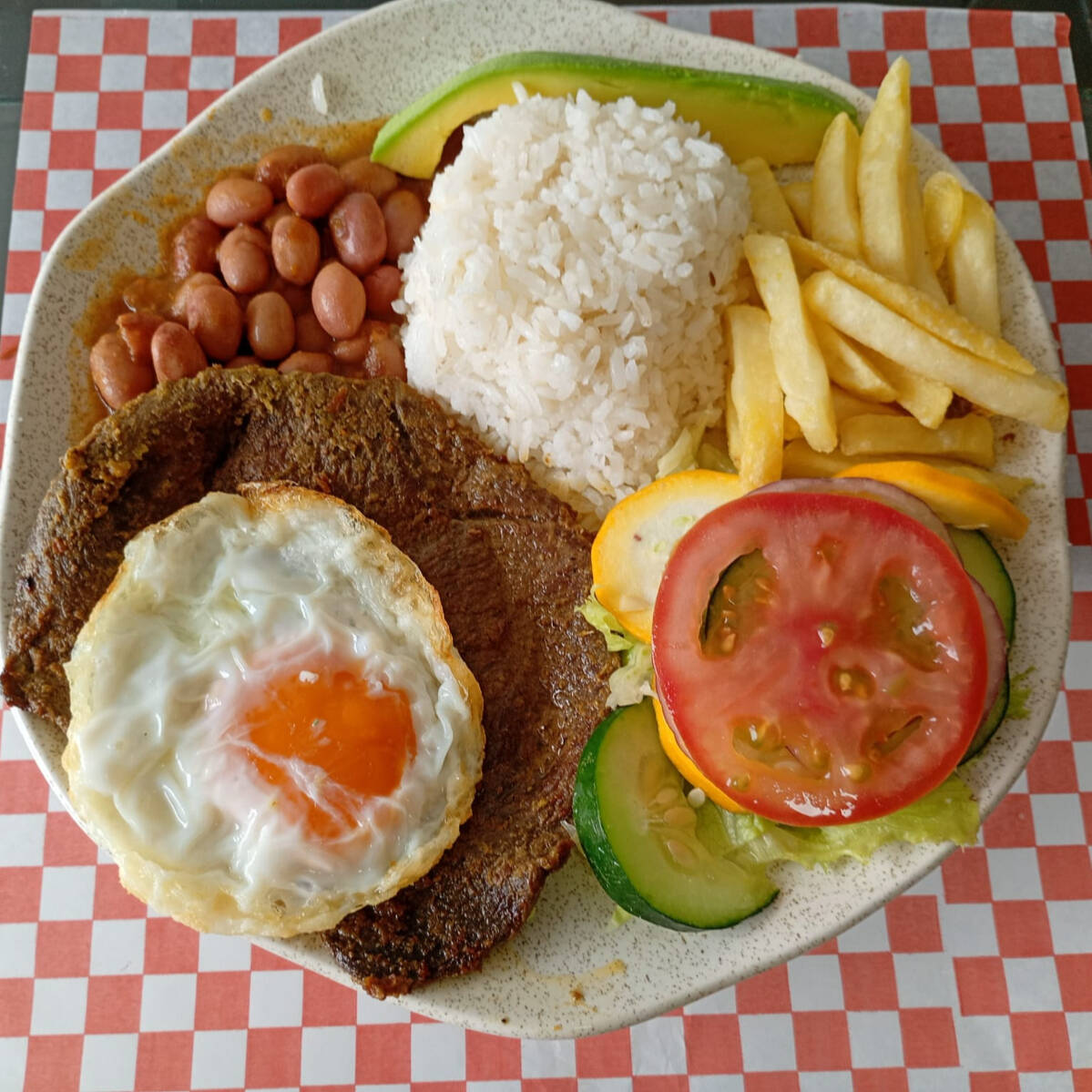 🥩 Menú Ejecutivo de Res Asada