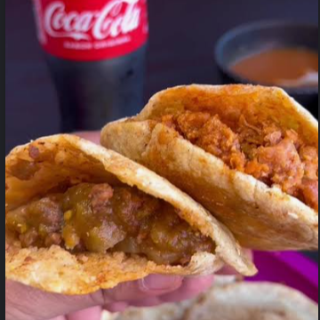 Promo Jueves: 2 Gorditas Sencillas y Coca Cola 450
