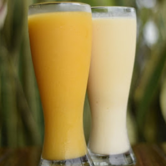 Jugos naturales en Agua