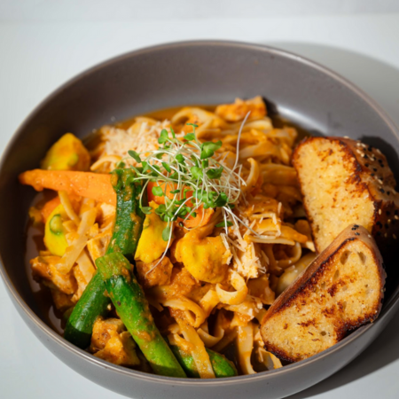 Pasta Pomodoro con veggies