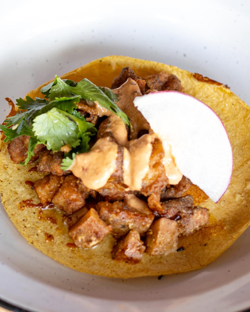 TACO CARNITAS DE PESCADO