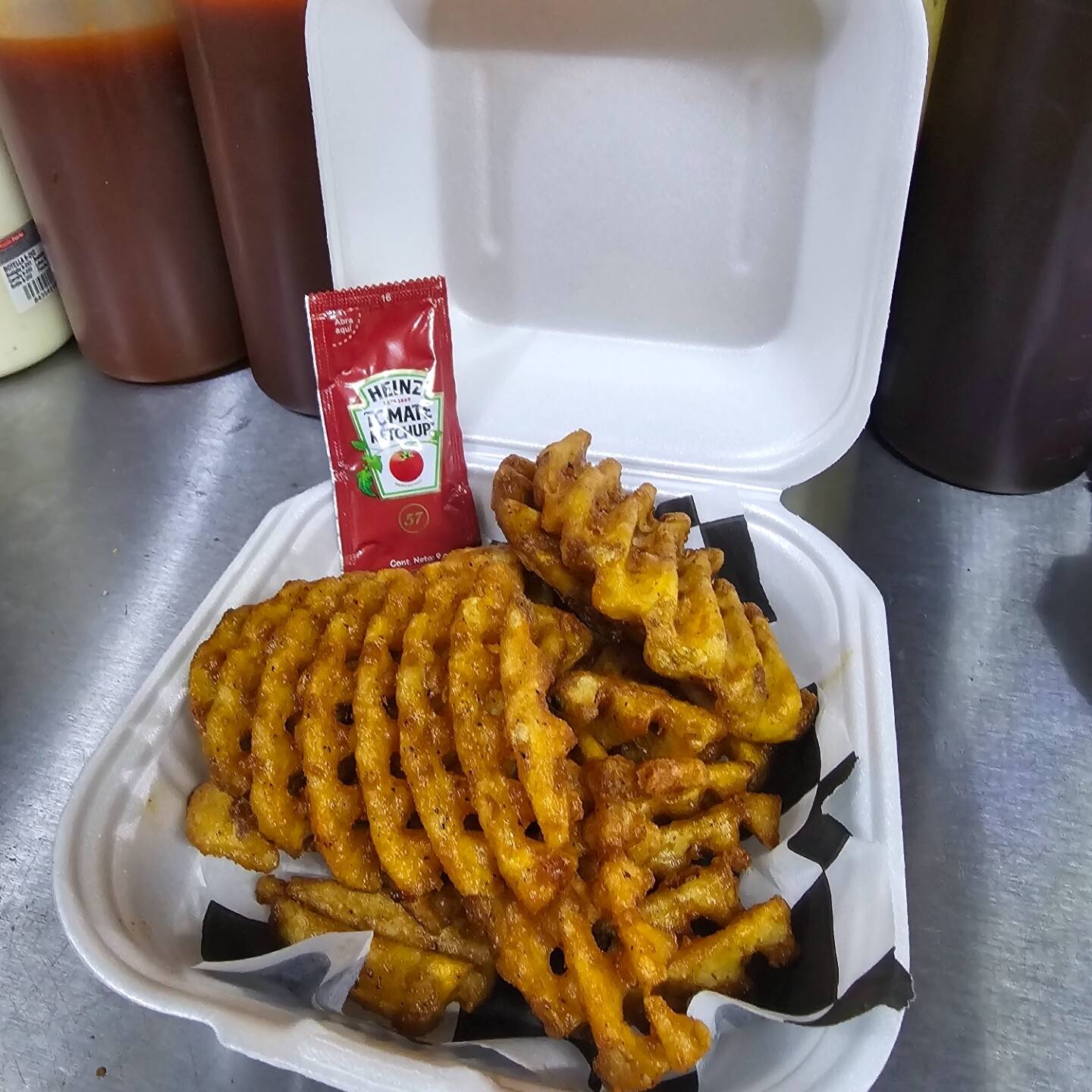 Papas crisscut Medianas