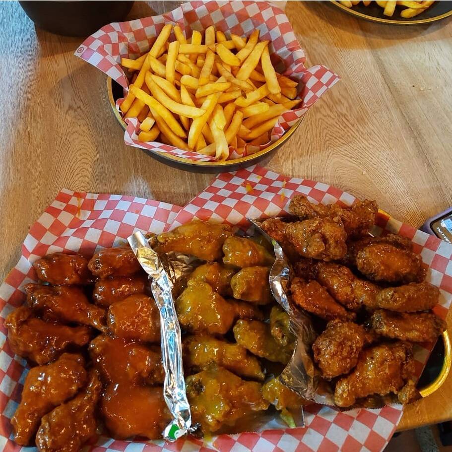 30 alitas 🍗 + Papas + Gaseosa 1.5 lt