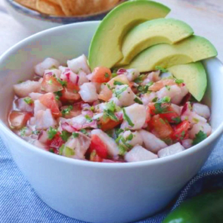 Ceviche de pescado + coca cola