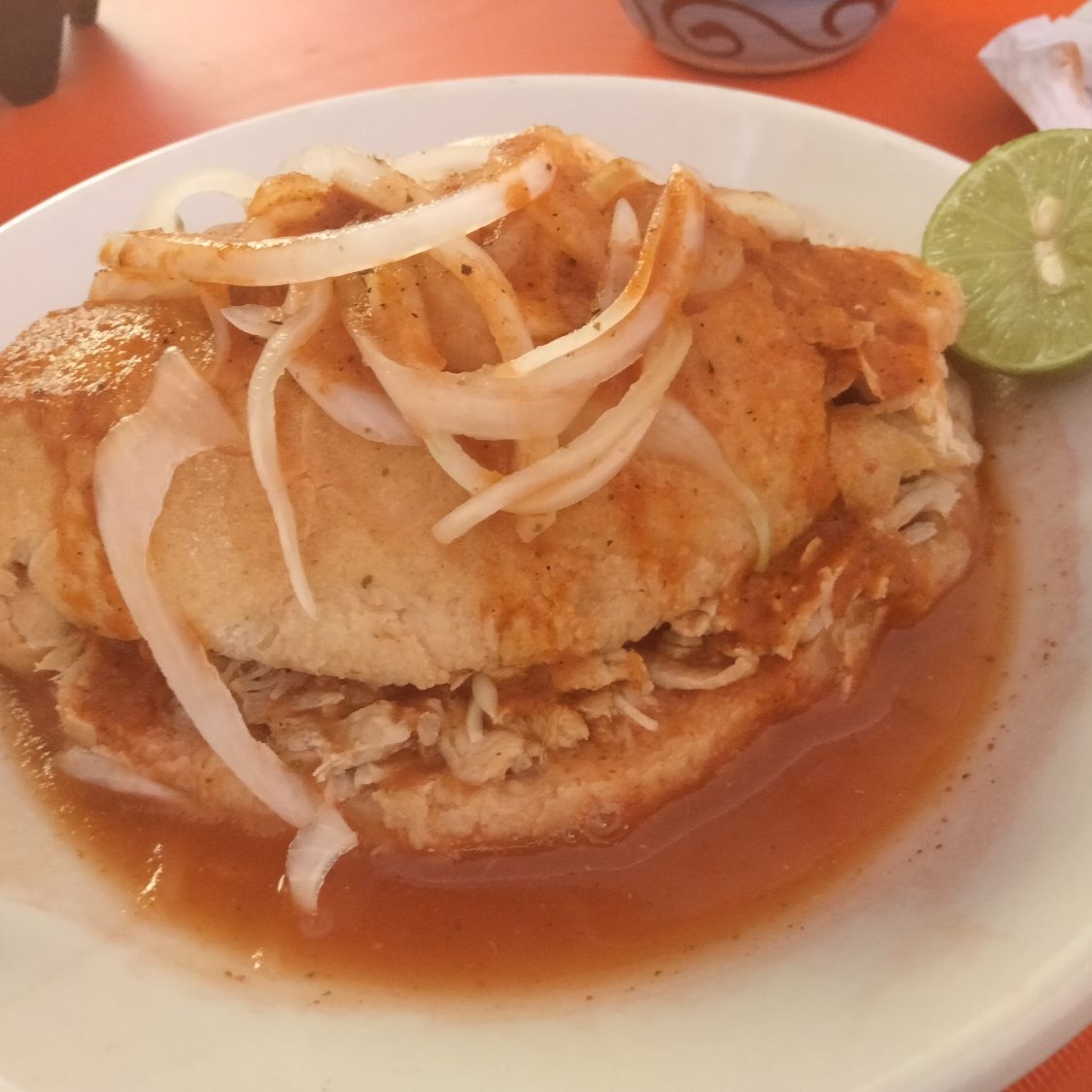 Combo Torta Ahogada + Jarrito Piña 🍍