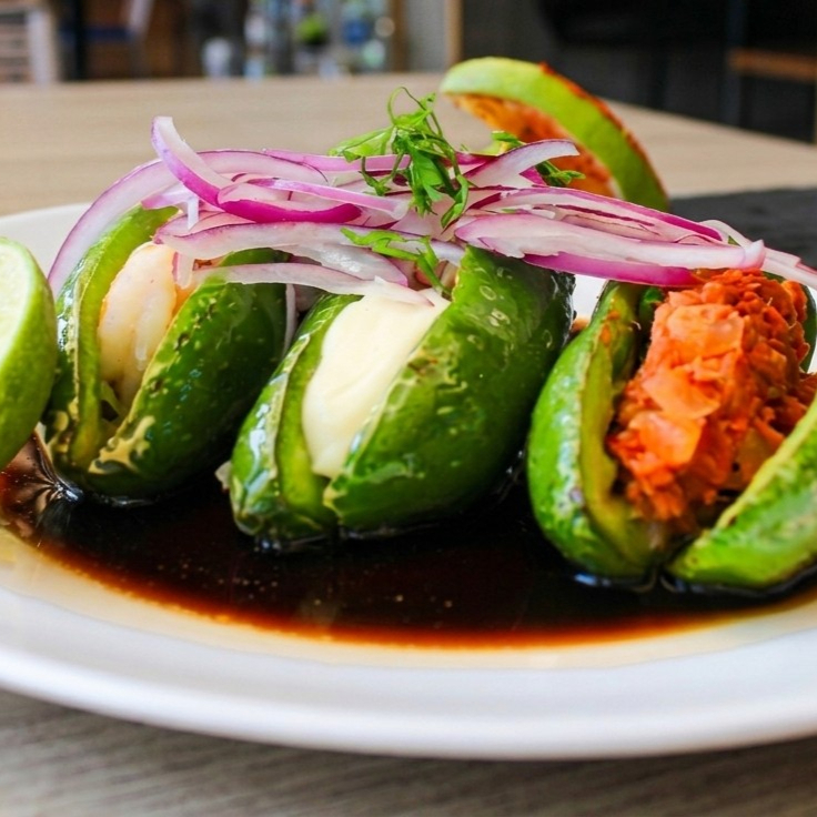 Chiles Rellenos 3 pzas