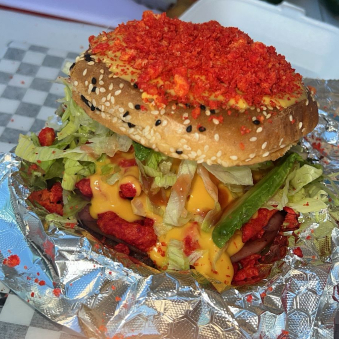 Burger Flaming Hot
