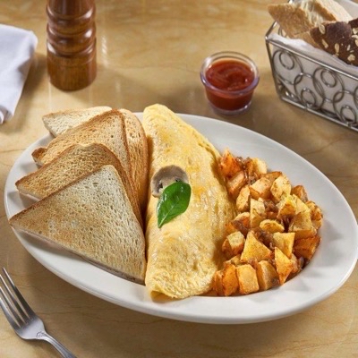 Spinach, Mushroom, Bacon and Cheese Omelette