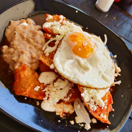 Chilaquiles Salsa Roja Combinados