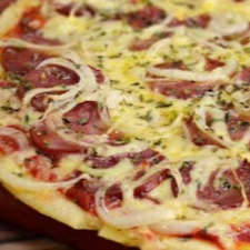 Presunto, calabresa, cebola, mussarela e bacon