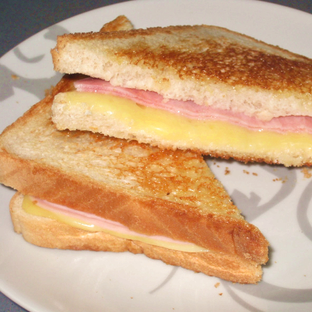 Sandwich Mixto Jamón y Queso