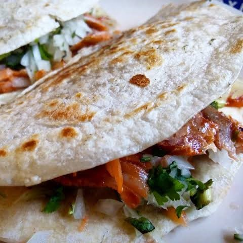 Quesadilla de Harina Pastor