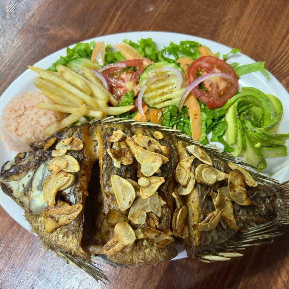 Mojarra al Mojo de Ajo