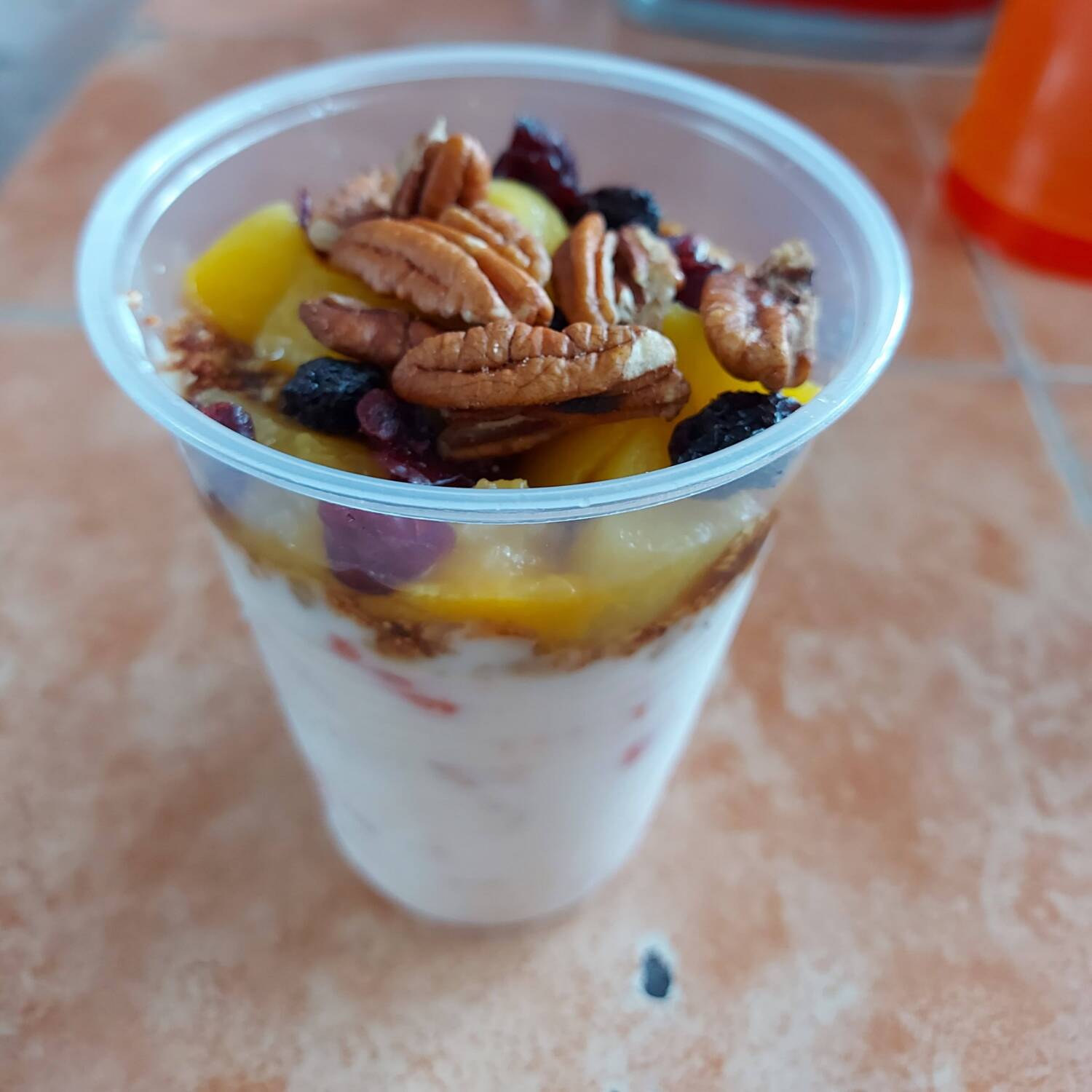 Yogurt Con Fruta
