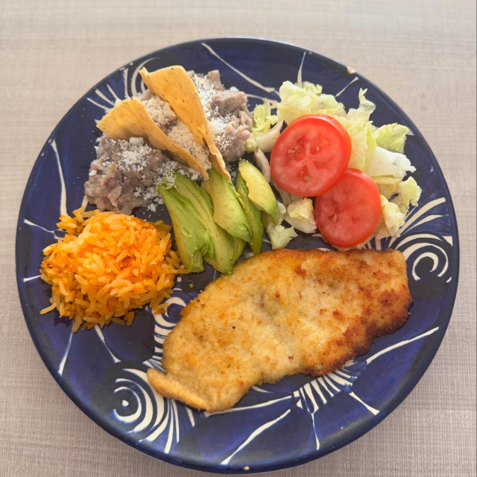 Milanesa de Pollo Empanizada