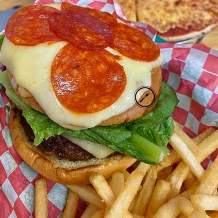 Hamburguesa Pepperoni + Papas