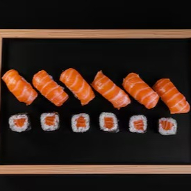 6 Niguiri Salmão + 6 Hossomaki