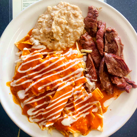 Sirlon con Chilaquiles
