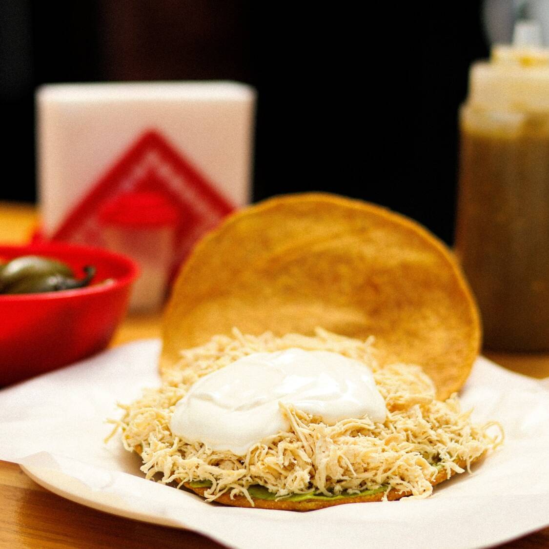 TOSTADA PECHUGA DE POLLO