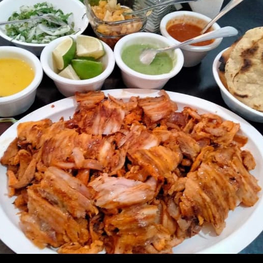 Charola al Pastor