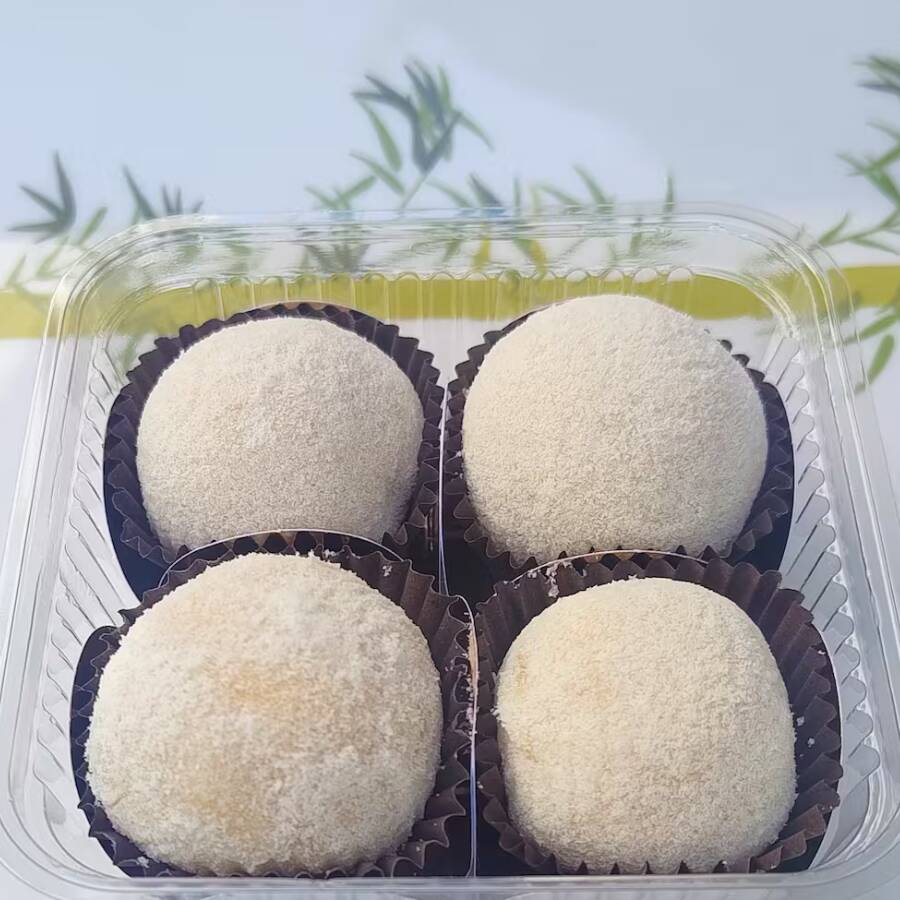 Caixa com 4 unidades de brigadeiro de Ninho