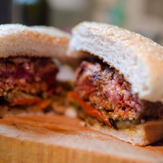 Hamburguesa con Chorizo
