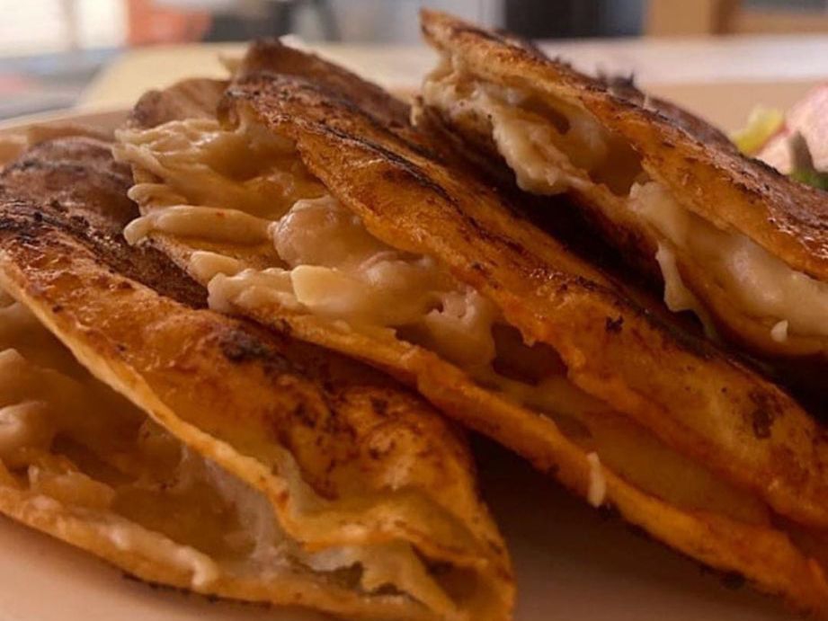 3 Piezas de Taco de Frijol Zarandeado