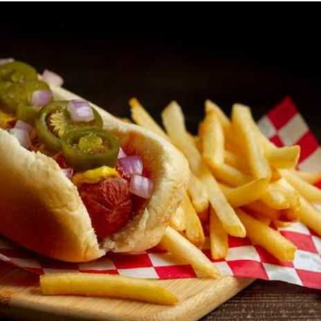 Hot dog sencillo+ 5 alitas + papas chicas